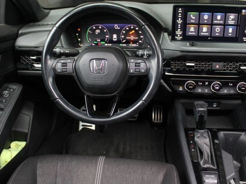 Used 2023 Honda Accord Sport image 18