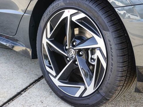 New 2026 Hyundai Sonata SEL FWD image 7