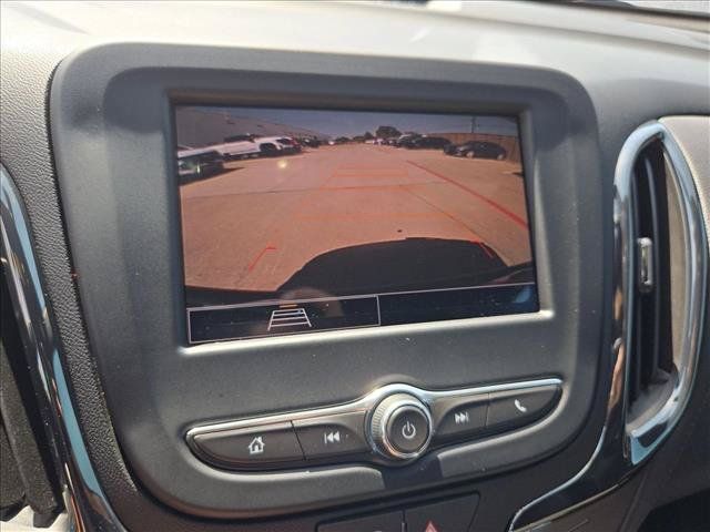 Certified 2023 Chevrolet Equinox RS FWD image 14