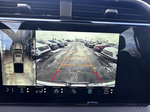 Used 2023 GMC Sierra 1500 Denali w/ Technology Package image 29