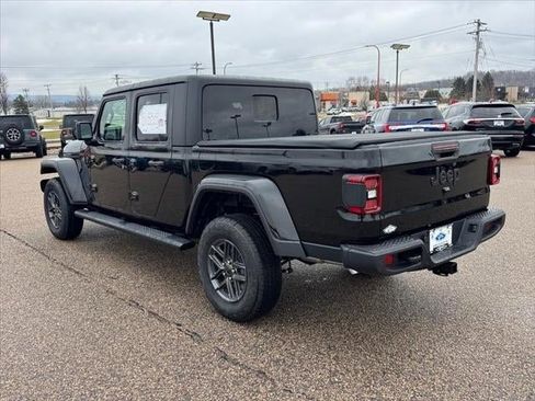 New 2026 Jeep Gladiator Sport image 30