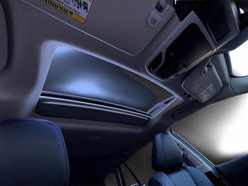 Used 2024 Subaru Outback Limited image 26