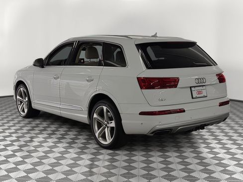 Used 2019 Audi Q7 3.0T Prestige w/ Prestige Package AWD/4WD image 3