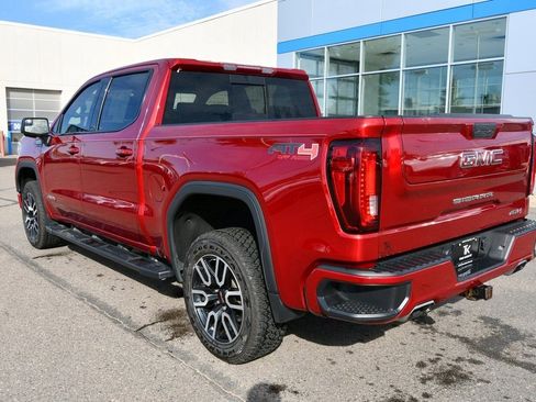 Certified 2021 GMC Sierra 1500 AT4 w/ AT4 Preferred Package image 5