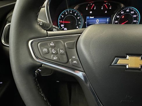 Certified 2024 Chevrolet Equinox LT w/ LPO, Floor Liner Package image 8