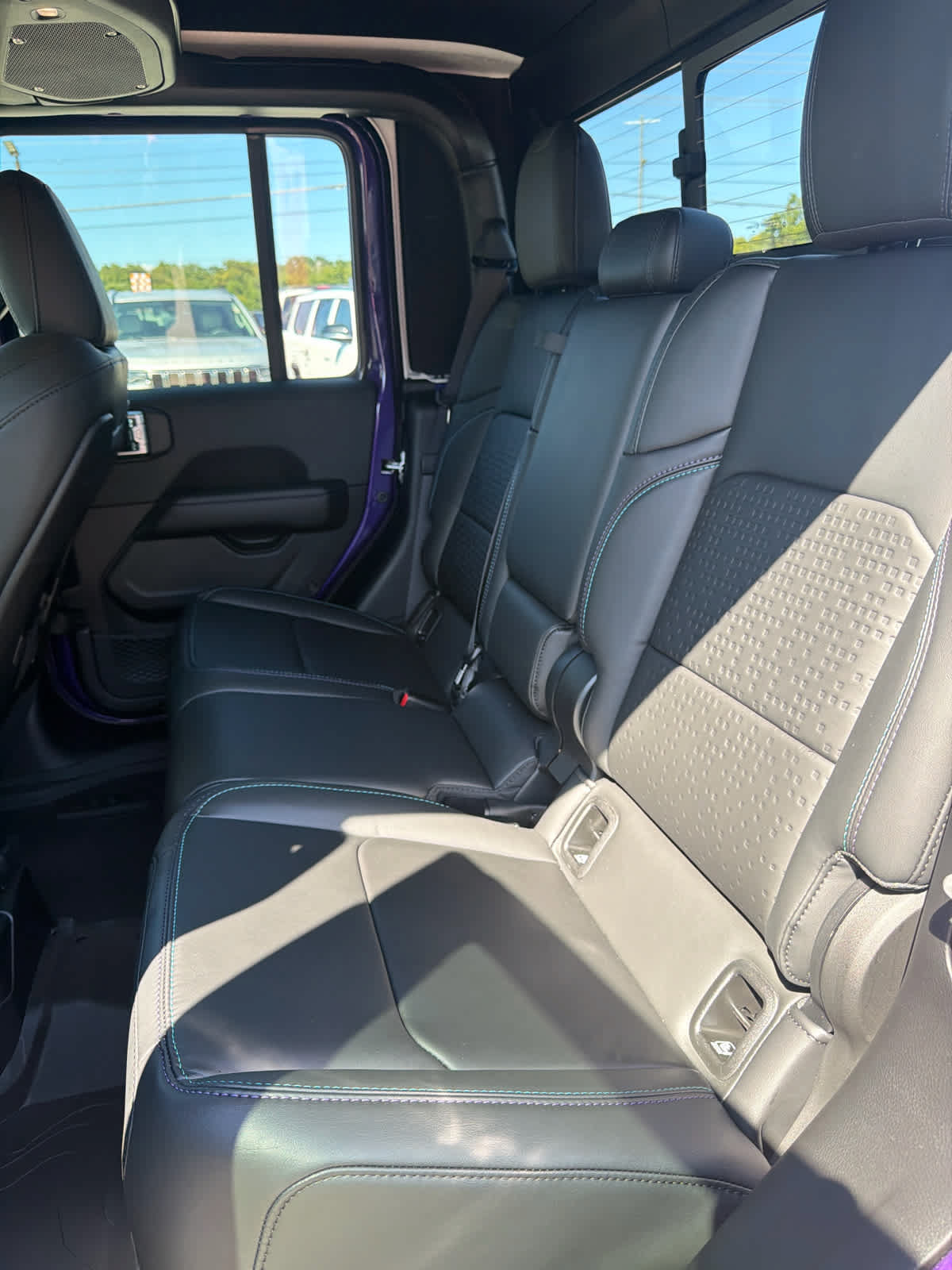 New 2026 Jeep Gladiator Sport AWD/4WD image 12