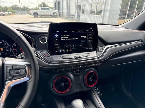 Used 2025 Chevrolet Blazer RS FWD image 20