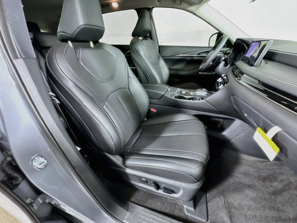 Certified 2027 INFINITI QX60 Luxe w/ Cargo Package FWD image 40