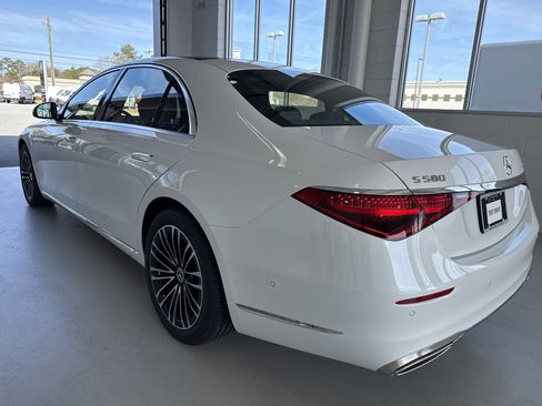 New 2026 Mercedes-Benz S 580 4MATIC Sedan image 13