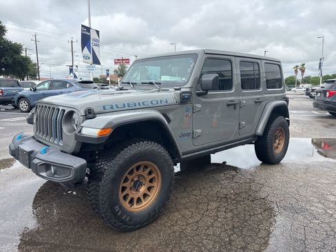 Used 2023 Jeep Wrangler Unlimited Rubicon 4xe AWD/4WD image 7