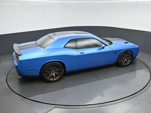 Used 2016 Dodge Challenger SRT Hellcat RWD image 57