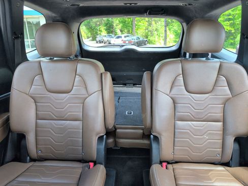 Used 2020 Kia Telluride SX w/ SX Prestige Package AWD/4WD image 28