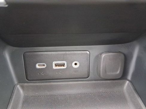 Used 2022 GMC Terrain SLE w/ Driver Convenience Package image 26