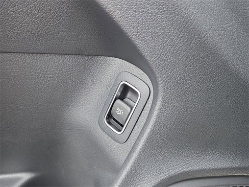 New 2026 Mercedes-Benz CLA 250 4MATIC image 23