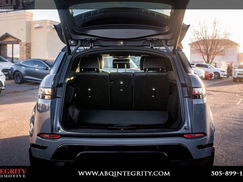 Used 2022 Land Rover Range Rover Evoque R-Dynamic S image 31