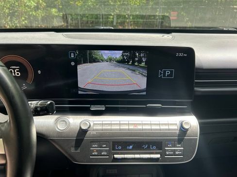 Used 2024 Hyundai Kona SEL FWD image 18