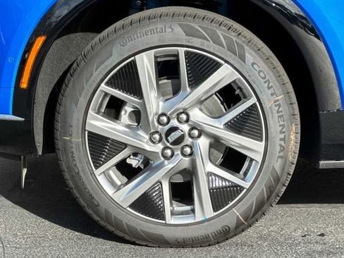 New 2026 Cadillac Optiq Luxury 1 w/ LPO, Floor Liner Package RWD image 25