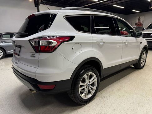 Used 2018 Ford Escape SE AWD/4WD image 12