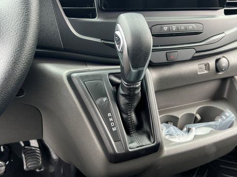 New 2026 Ford Transit 250 148 Medium Roof image 19