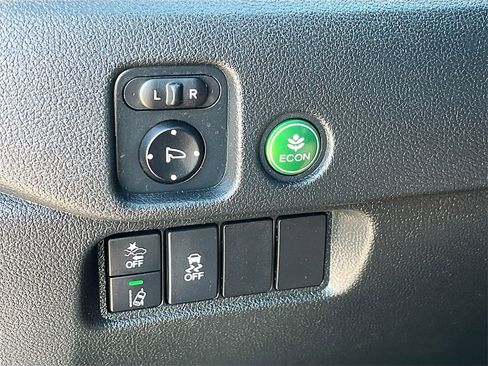 Used 2022 Honda Pilot Sport image 10