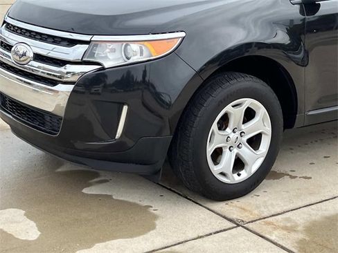 Used 2014 Ford Edge SEL w/ Equipment Group 205A image 9
