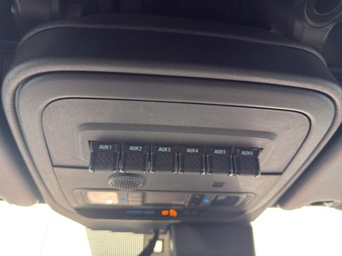 Used 2022 Ford Bronco Outer Banks image 23