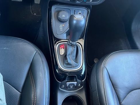 Used 2017 Jeep Compass Limited AWD/4WD image 10