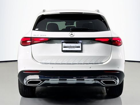 New 2026 Mercedes-Benz GLC 300 image 3