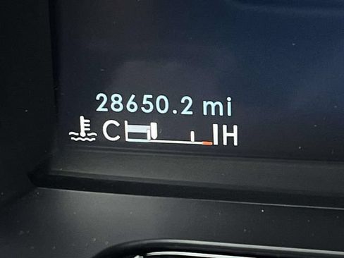 Used 2025 Lincoln Corsair FWD image 23