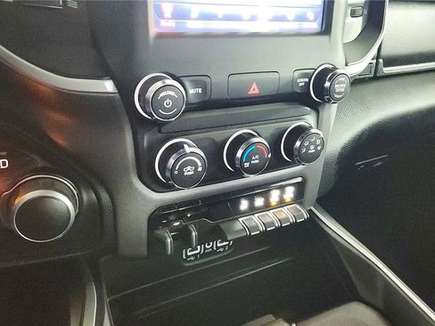 Used 2021 RAM 1500 Big Horn image 43