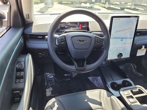 New 2025 Ford Mustang Mach-E Premium image 31