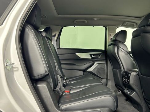 Used 2023 Acura MDX Technology image 13