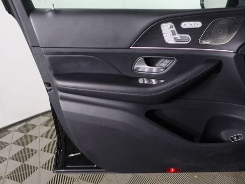Used 2022 Mercedes-Benz GLS 450 4MATIC image 24