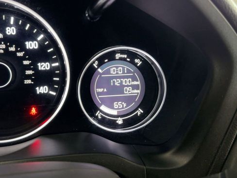 Used 2016 Honda HR-V EX image 19