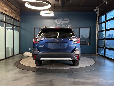 Used 2020 Subaru Outback Limited w/ Popular Package #2 AWD/4WD image 4