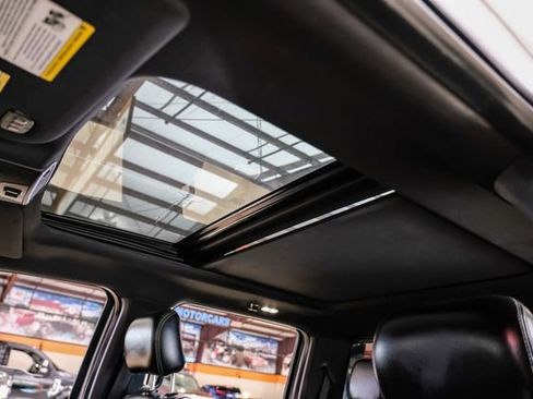 Used 2017 Ford F150 Lariat image 7