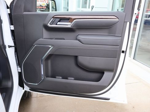 New 2026 GMC Sierra 1500 Elevation image 36