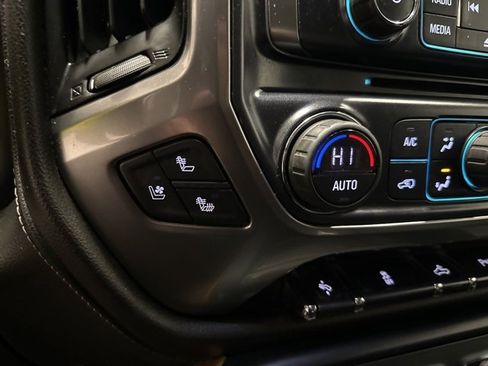 Used 2018 Chevrolet Silverado 3500 LTZ w/ Duramax Plus Package image 28