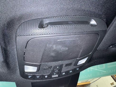 Used 2021 Ford Expedition XLT image 22