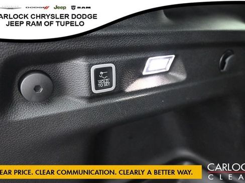 Used 2023 Jeep Grand Cherokee L Laredo RWD image 29