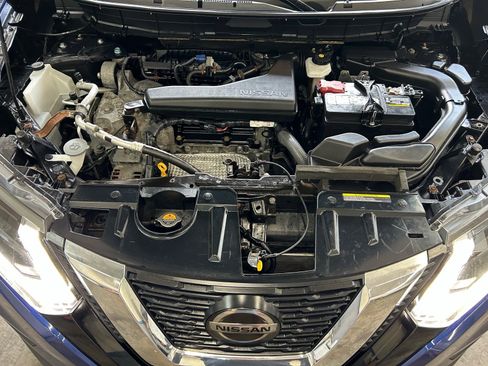 Used 2020 Nissan Rogue SV AWD/4WD image 27