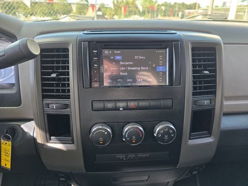 Used 2010 Dodge Ram 1500 Truck SLT RWD image 15