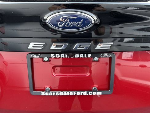 Used 2022 Ford Edge SEL w/ Convenience Package image 34