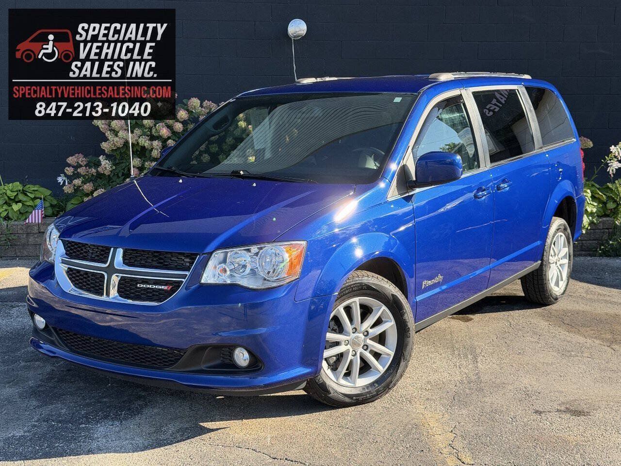 Used 2018 Dodge Grand Caravan SXT FWD image 4
