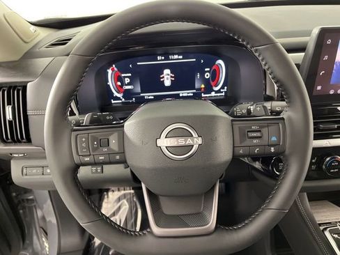 New 2026 Nissan Pathfinder Platinum w/ Accent Package AWD/4WD image 21