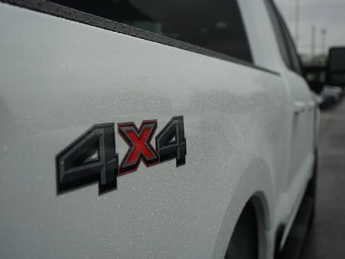Used 2024 Ford F350 Lariat image 12