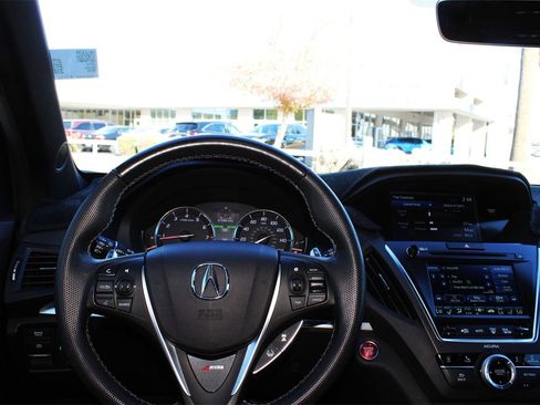 Used 2019 Acura MDX A-Spec image 33
