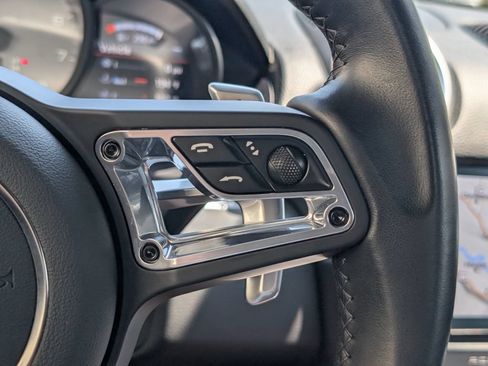 Certified 2022 Porsche 718 Boxster S w/ Premium Package RWD image 16