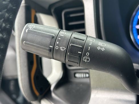 Used 2022 Ford Bronco Badlands image 34