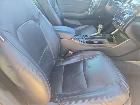 Used 2016 Kia Cadenza Premium w/ Luxury Plus Package image 22